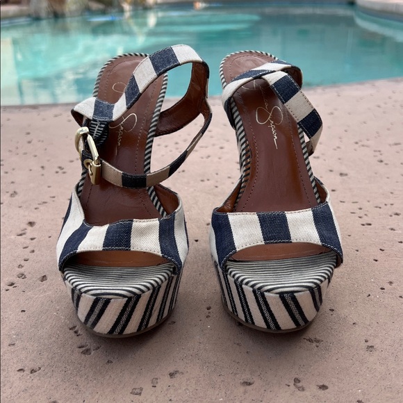 JESSICA SIMPSON Tonnia Platform Striped High Heels - Picture 3 of 9